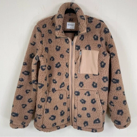 Abercrombie & Fitch Taupe Leopard Teddy Jacket - Picture 6 of 16